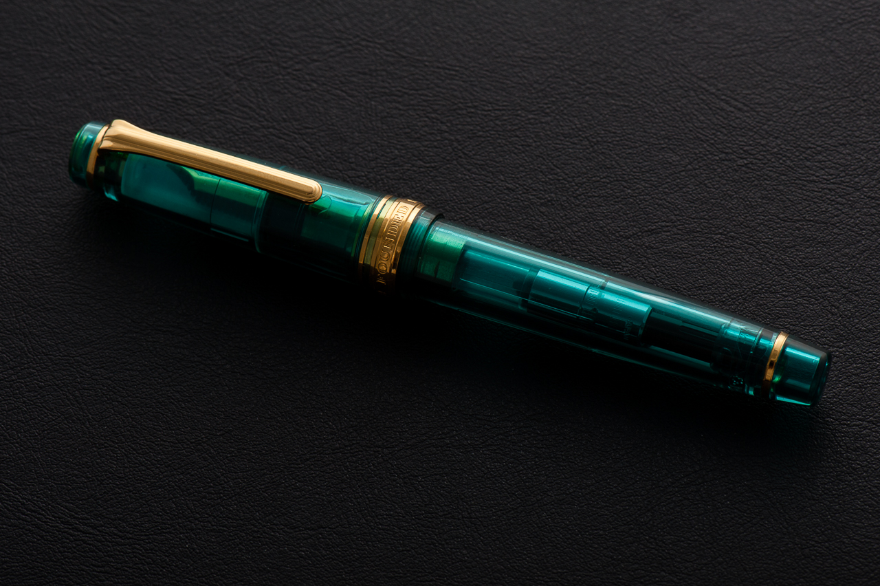 14K Gold Extra Fine Sailor Pro Gear Slim Fountain Pen in Sunset Over the Ocean