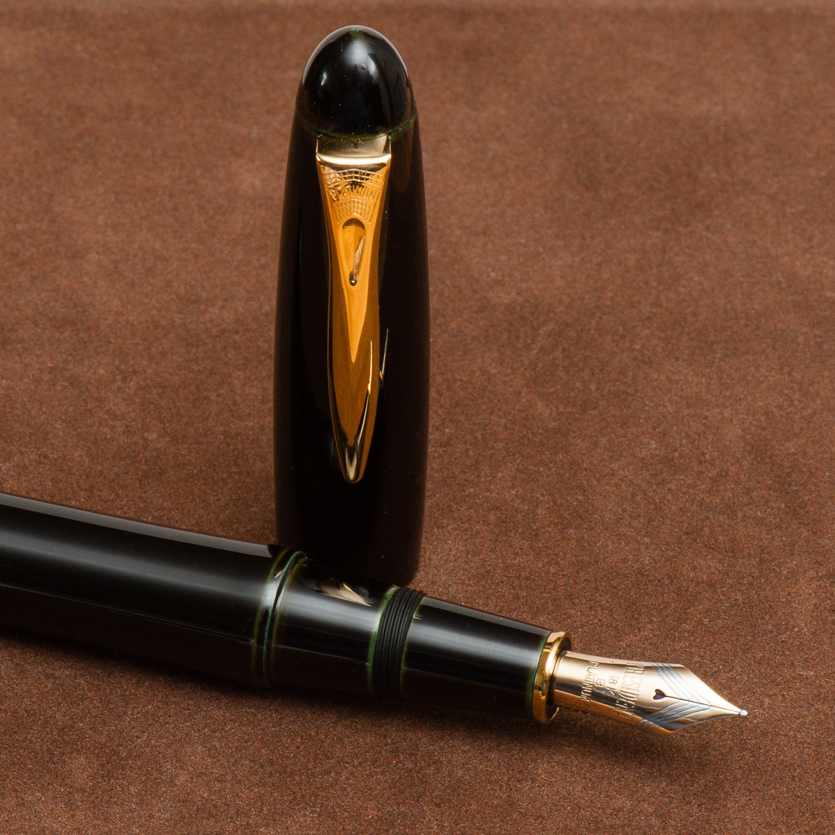 Review of the Platinum President Fountain Pen - Pen Chalet