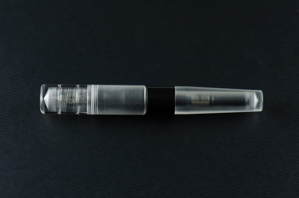 Review Kasama Una Hand Over That Pen