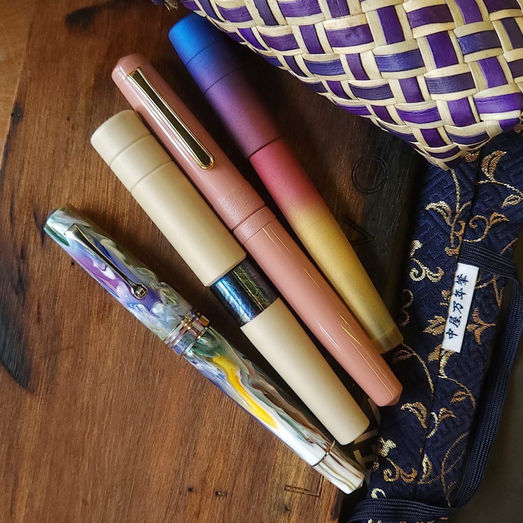 Should You Fly With A Fountain Pen In Your Luggage? - Goldspot Pens