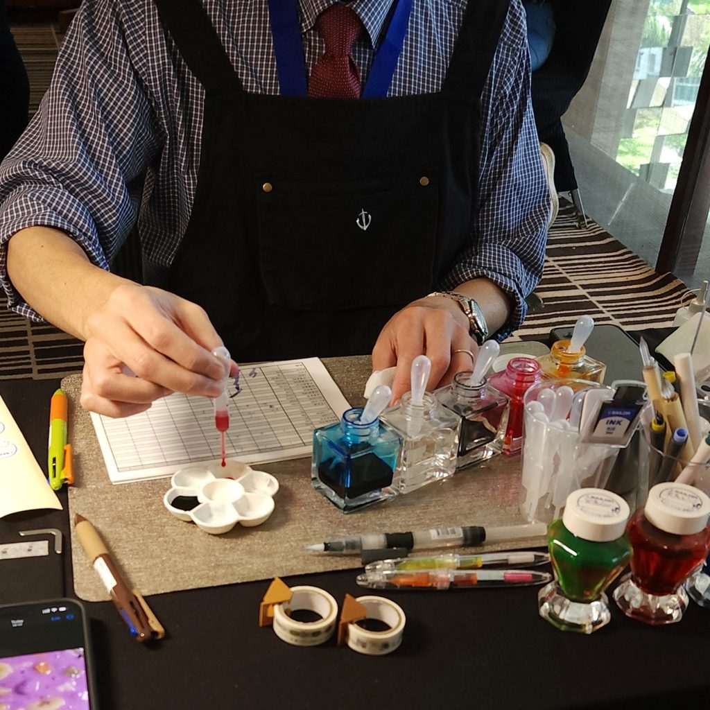 Sailor Ink Mixing